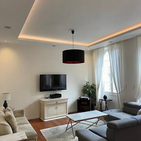 Beautiful Modern 4 Bedroom In Contemporary With Ac Balcony And Free Parking * Cannes